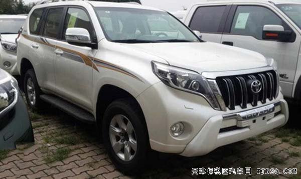 2015款中東版豐田霸道2700 港口現(xiàn)車報(bào)價(jià)更優(yōu)