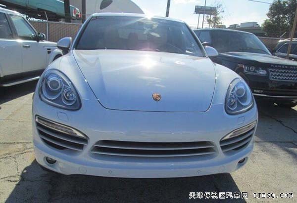 2014保時(shí)捷卡宴3.0T柴油版 平行進(jìn)口車現(xiàn)車88萬優(yōu)惠購