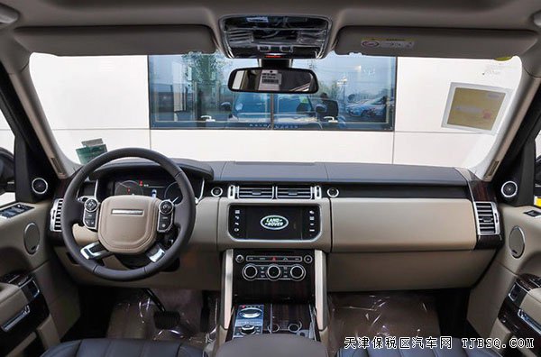 2015路虎攬勝3.0黑曜版 天津港口現(xiàn)車優(yōu)惠特賣