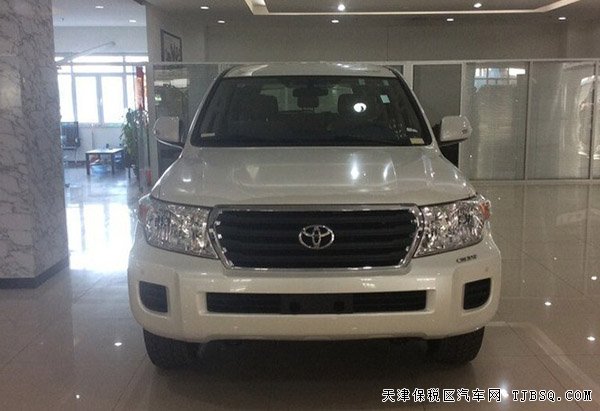 豐田酷路澤4000中東版現(xiàn)車 探險(xiǎn)座駕絕對(duì)超值