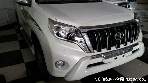 2015款中東版豐田霸道2700 自貿(mào)區(qū)優(yōu)惠不停歇