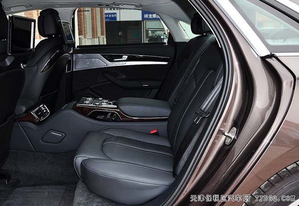 新款奧迪A8中規(guī)版現(xiàn)車 豪華商務(wù)轎車低價熱賣走俏