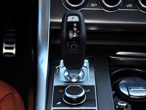 新款路虎攬勝運動美規(guī)版 港口現(xiàn)車五月讓利熱賣