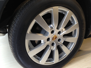 保時(shí)捷卡宴現(xiàn)車到店 現(xiàn)車驚喜低價(jià)連連特惠