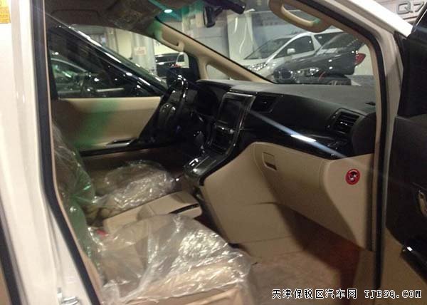 2015款豐田埃爾法3.5L 中東版保姆車(chē)現(xiàn)車(chē)熱賣(mài)
