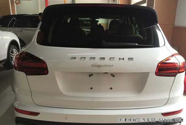 2015款美規(guī)版保時(shí)捷卡宴 天津現(xiàn)車讓利促銷