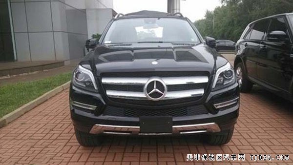 奔馳GL350/GL450美規(guī)版 2015款現(xiàn)車(chē)讓利酬賓