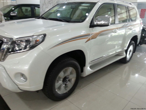2015款豐田霸道2700已到店 五月現(xiàn)車低價(jià)呈現(xiàn)