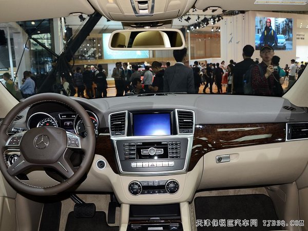 新款奔馳GL350美規(guī)柴油版 天津港現(xiàn)車裸利清倉