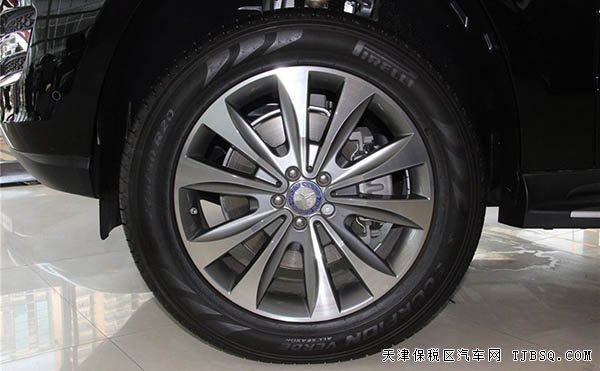 新款奔馳GL350自貿(mào)區(qū)現(xiàn)車到店 越野魅惑降價(jià)季