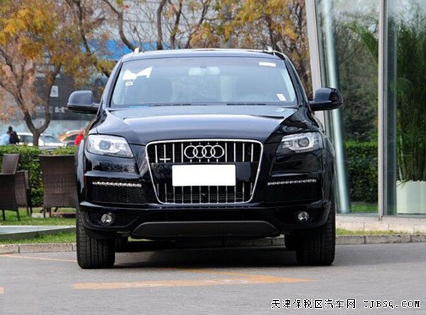 奧迪Q7美規(guī)版全尺寸越野 平行進口現(xiàn)車讓利