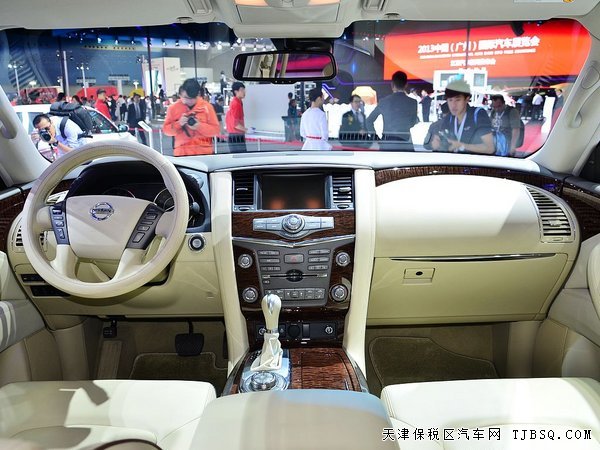 日產(chǎn)途樂Y62硬派大越野 親民全地形全尺寸越野