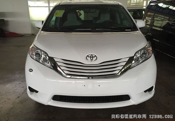 2015款豐田塞納3.5L兩驅(qū)運(yùn)動版 自貿(mào)區(qū)現(xiàn)車51萬特惠