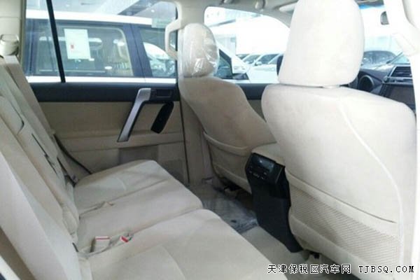 中東版豐田霸道2700 天津自貿(mào)區(qū)現(xiàn)車讓利特惠