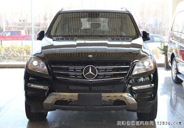 進口奔馳ML350爆降 天津港現(xiàn)車頂級SUV預購從速