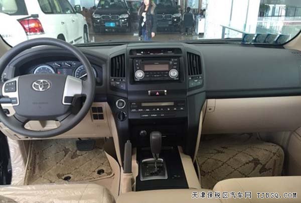 15款蘭德酷路澤4000丐版 陸地巡洋艦現(xiàn)車報(bào)價(jià)