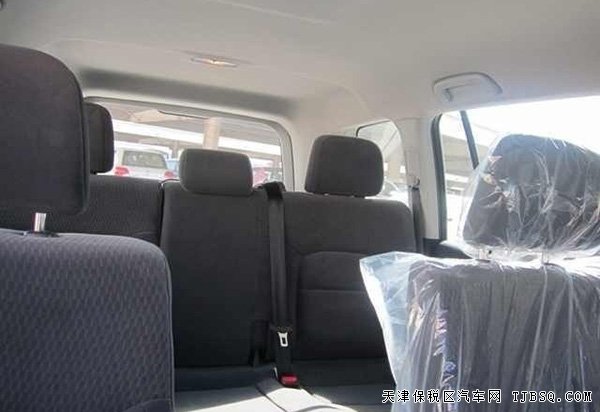 乞丐版豐田酷路澤4000 新款中東現(xiàn)車(chē)報(bào)價(jià)惠享