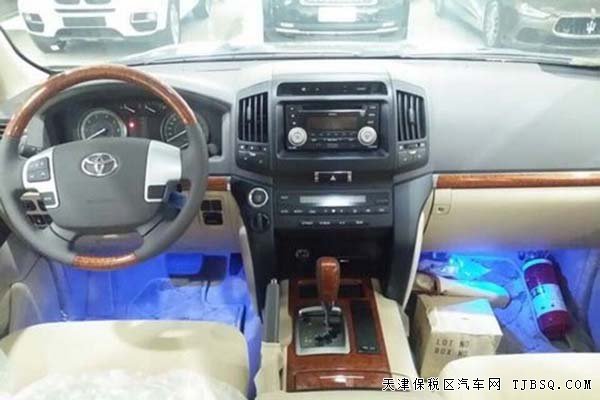 2015款豐田酷路澤4000 平行進(jìn)口現(xiàn)車狂惠巨獻(xiàn)