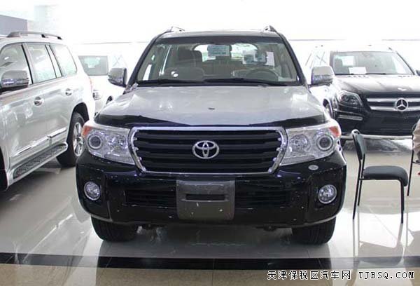 2015款豐田蘭德酷路澤4000 中東現(xiàn)車讓利酬賓