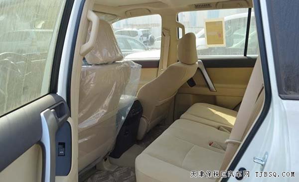 豐田普拉多4000中東版 2015款現(xiàn)車月末連續(xù)低價(jià)