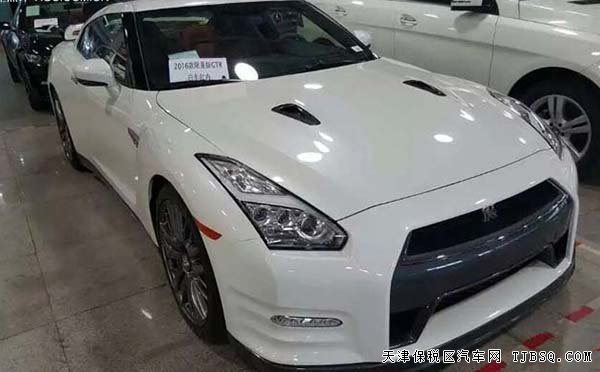2016款日產(chǎn)尼桑GT-R超級(jí)跑車(chē) 急速賽跑心動(dòng)體驗(yàn)
