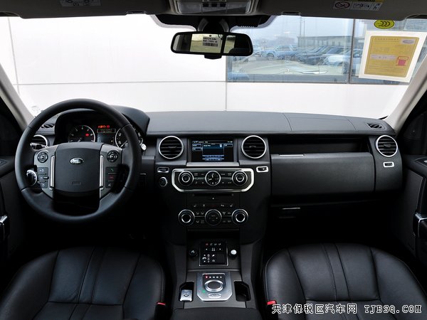 新款路虎發(fā)現(xiàn)四天津港現(xiàn)車(chē)報(bào)價(jià) 美規(guī)版純粹豪降