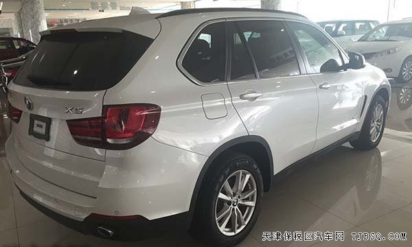 寶馬X5豪華全地形越野 天津港現(xiàn)車低價走俏