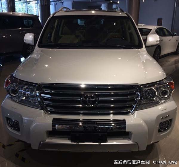 2015款豐田酷路澤4600 雙差/桃木內(nèi)飾現(xiàn)車(chē)76.5萬(wàn)