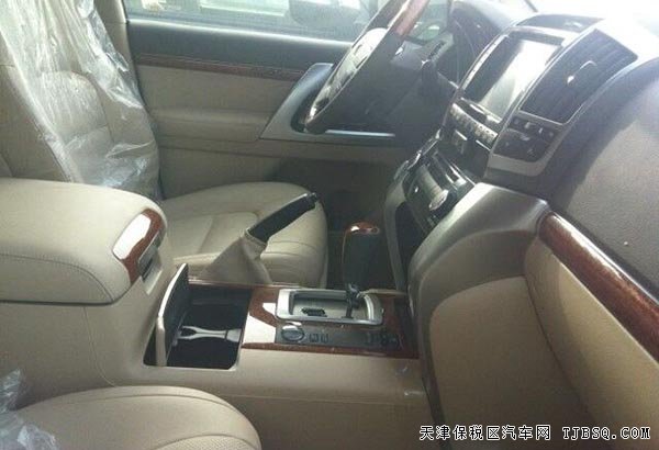 2015款豐田酷路澤5700 陸巡5.7L V8現(xiàn)車優(yōu)惠季