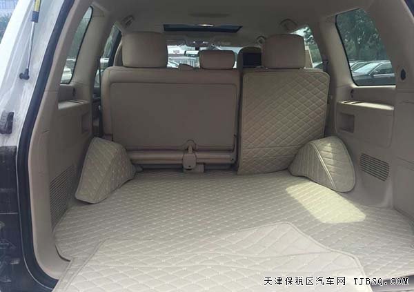新款蘭德酷路澤4000 中東陸地巡洋艦優(yōu)惠呈現(xiàn)
