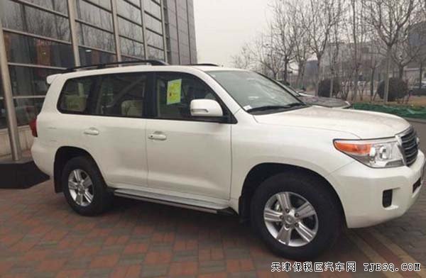 15款豐田蘭德酷路澤4000 天津港現(xiàn)車(chē)驚喜特賣(mài)