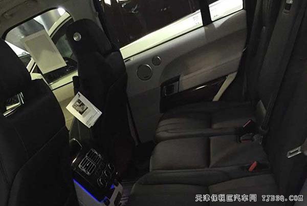 15款路虎攬勝行政版 3.0T天津港現(xiàn)車優(yōu)惠專享