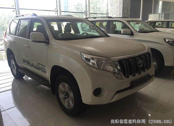 2015款豐田霸道4000 中東版普拉多4.0L天津港現(xiàn)車勁惠