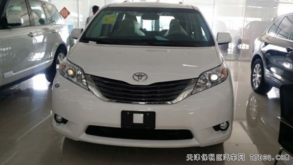 2015款豐田塞納豪華多功能商務(wù)車 自貿(mào)區(qū)現(xiàn)車
