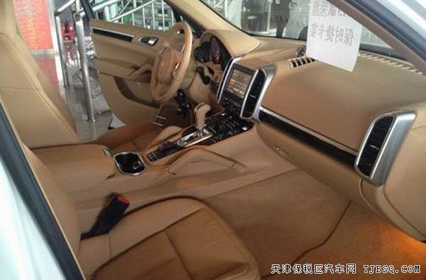 保時(shí)捷卡宴3.0T柴油版越野 2015款現(xiàn)車優(yōu)惠購(gòu)