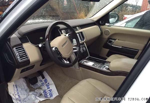 2015款路虎攬勝3.0T行政版 平行進口現(xiàn)車惠享
