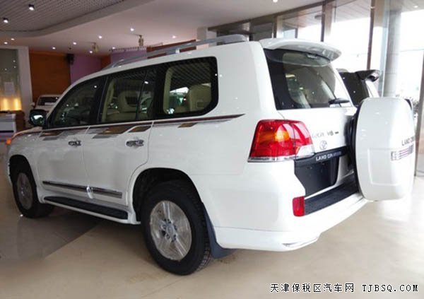 2015款豐田酷路澤4000 中東現(xiàn)車報價低價來襲