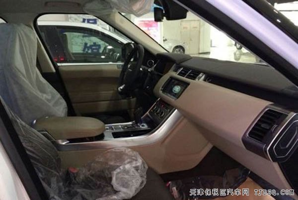 15款路虎攬勝運動美規(guī)版報價 天津港現(xiàn)車盡享