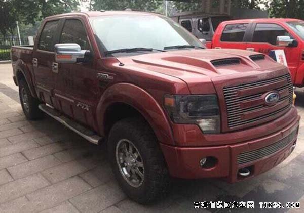 2015款福特猛禽F150猛獸5.0排量 現(xiàn)車讓利特惠