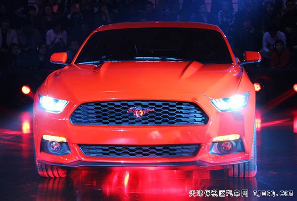 2015款福特野馬2.3T美式超跑 平行進(jìn)口抄底熱賣