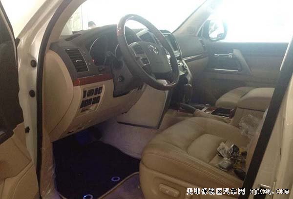 2015款豐田酷路澤4600中東版 雙差速鎖/大包圍現(xiàn)車78萬