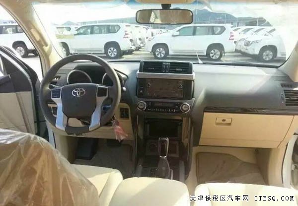 2016款豐田霸道2700中東版 現(xiàn)車低價驚喜襲港