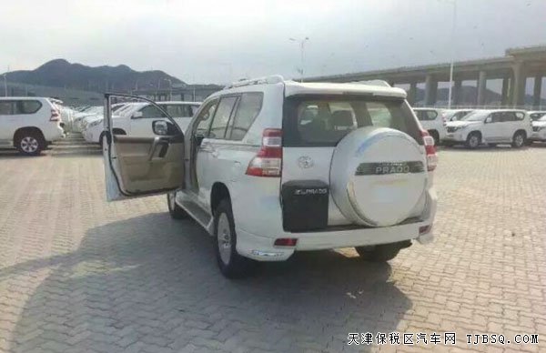 16款豐田霸道2700中東版 現(xiàn)車火力促銷鉅惠難擋