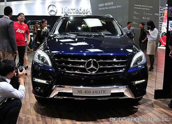 2015款奔馳ML400中東版 經(jīng)典越野現(xiàn)車極致樂享