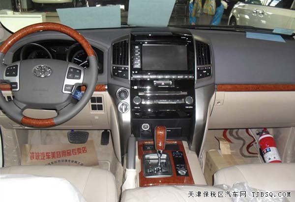豐田蘭德酷路澤5700中東版 全尺寸越野現(xiàn)車惠購(gòu)