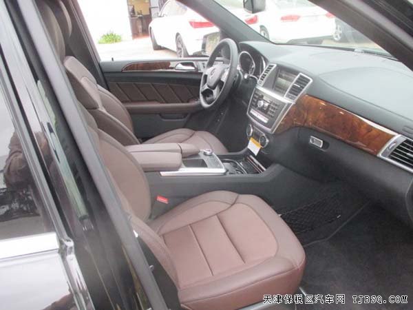 美規(guī)版奔馳GL450汽油越野 2015款現(xiàn)車讓利盡享