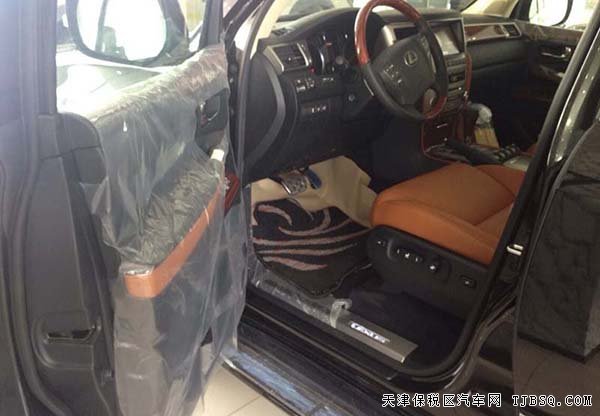 2015款雷克薩斯LX570中東版 大型越野現(xiàn)車樂享