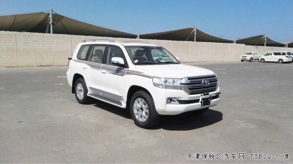2016款豐田酷路澤4000中東版 小尾翼頂配現(xiàn)車72萬鉅惠
