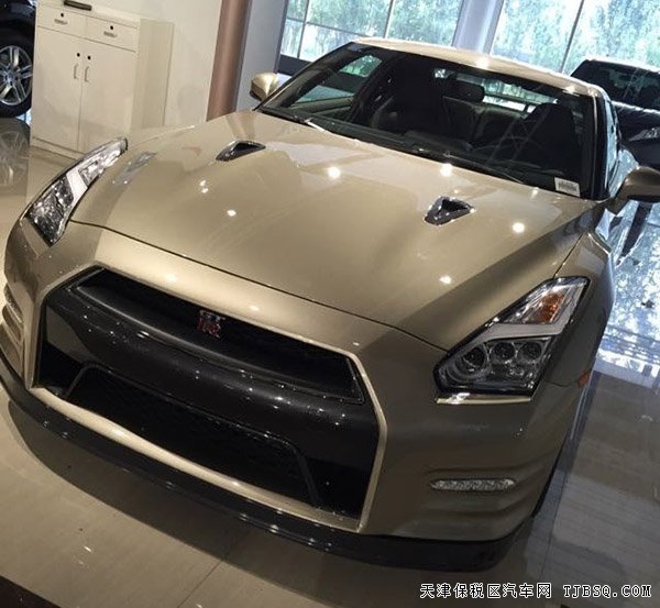 2016款日產尼桑GT-R四十五周年紀念版 天津港現車152萬