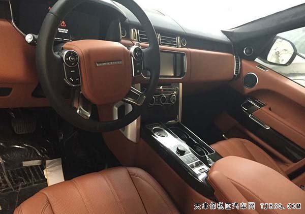 2016款路虎攬勝行政歐規(guī)版 3.0T現(xiàn)車繽紛讓利